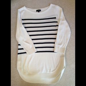 💕THE LIMITED TOP💕